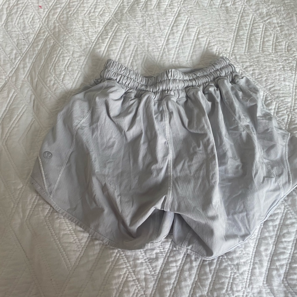 Lululemon hotty hot shorts!